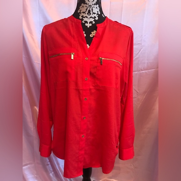 Red top - Picture 1 of 5